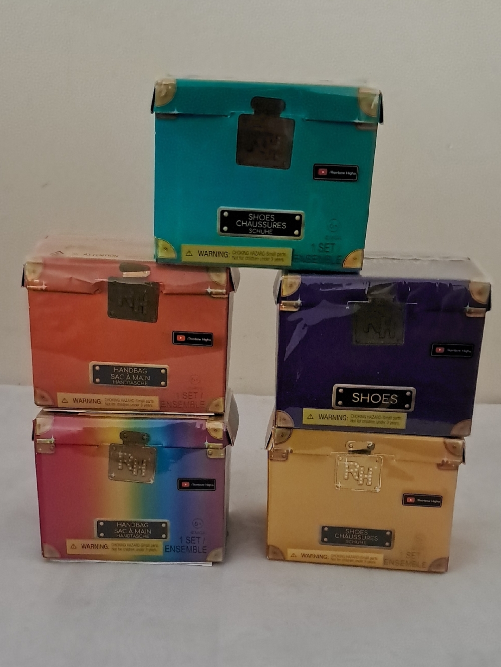 Rainbow High Mini Accessories Studio Handbags & Shoes Blind Box Lot Of 5